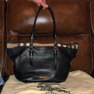 Burberry black leather check